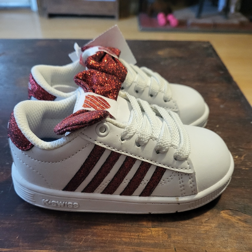 K-Swiss tennis shoes 6 baby NWT